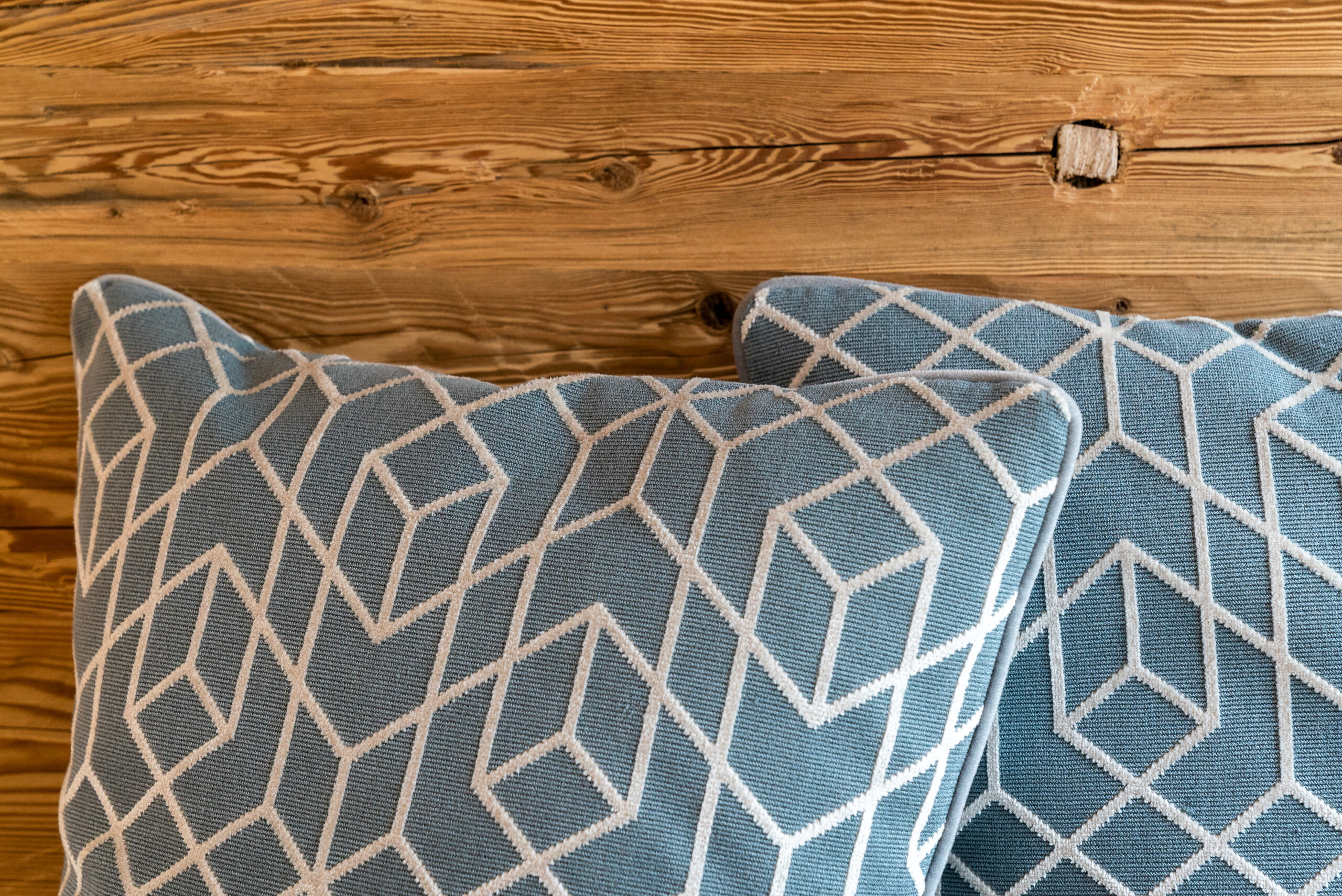 A7S00103